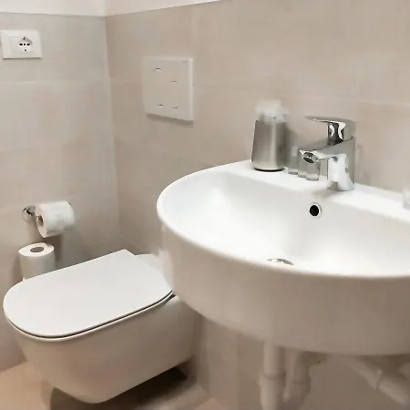 Via Poma Apartments&rooms *