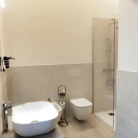 Via Poma Apartments&rooms Διαμέρισμα *