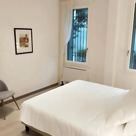 Via Poma Apartments&rooms Апартаменты Верона