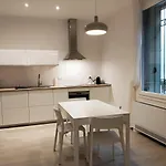 Via Poma Apartments&rooms *